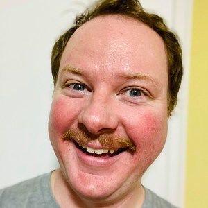 Meet your Posher, Simon